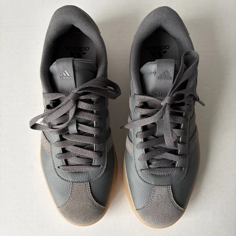 Adidas VL Court‎ 3.0 Men’s 8 Dark Gray Gum Soles New With Box